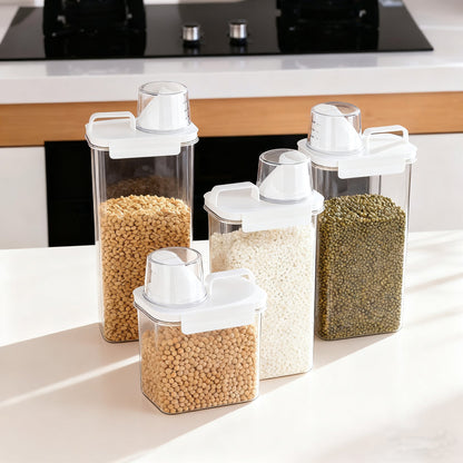 Sealed moisture-proof storage tank